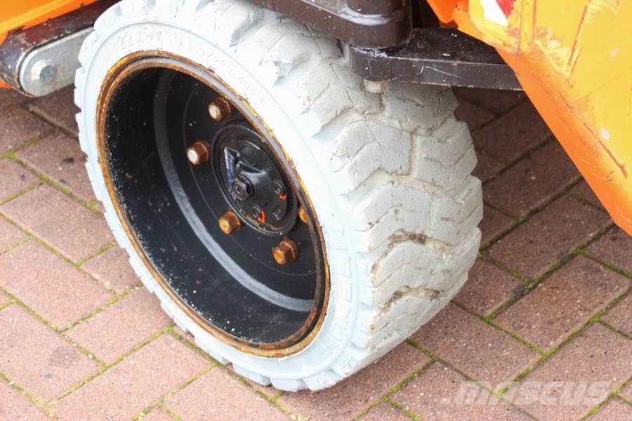 Holland Lift Combistar N-140EL12 Valid inspection, Nůžková zvedací plošina