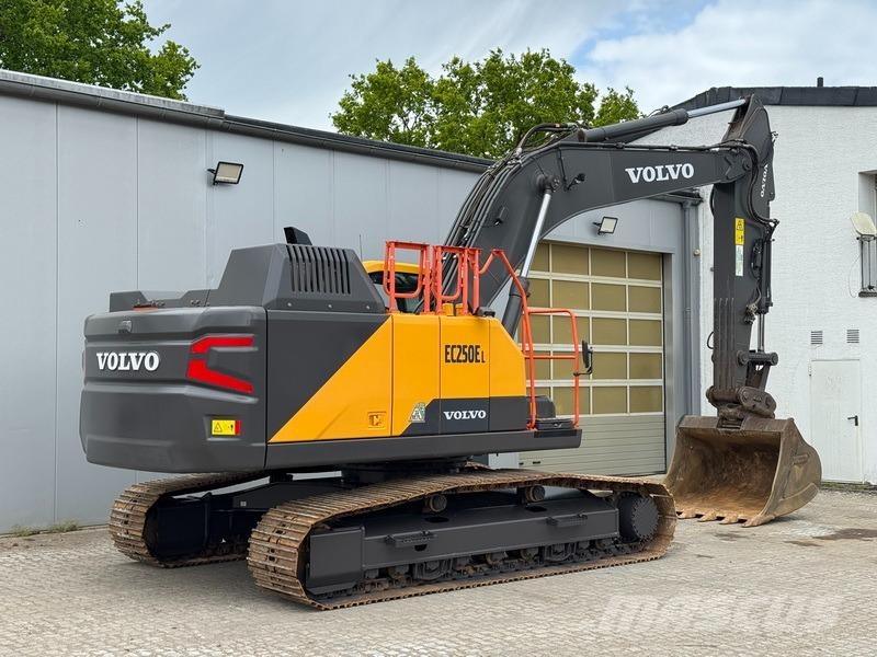 Volvo EC 250 EL Excavadoras sobre orugas
