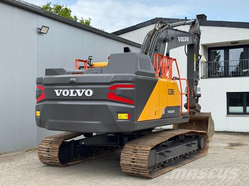 Volvo EC 250 EL Excavadoras sobre orugas