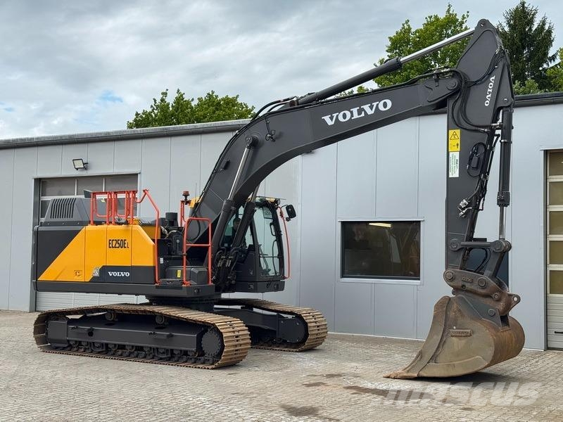 Volvo EC 250 EL Excavadoras sobre orugas