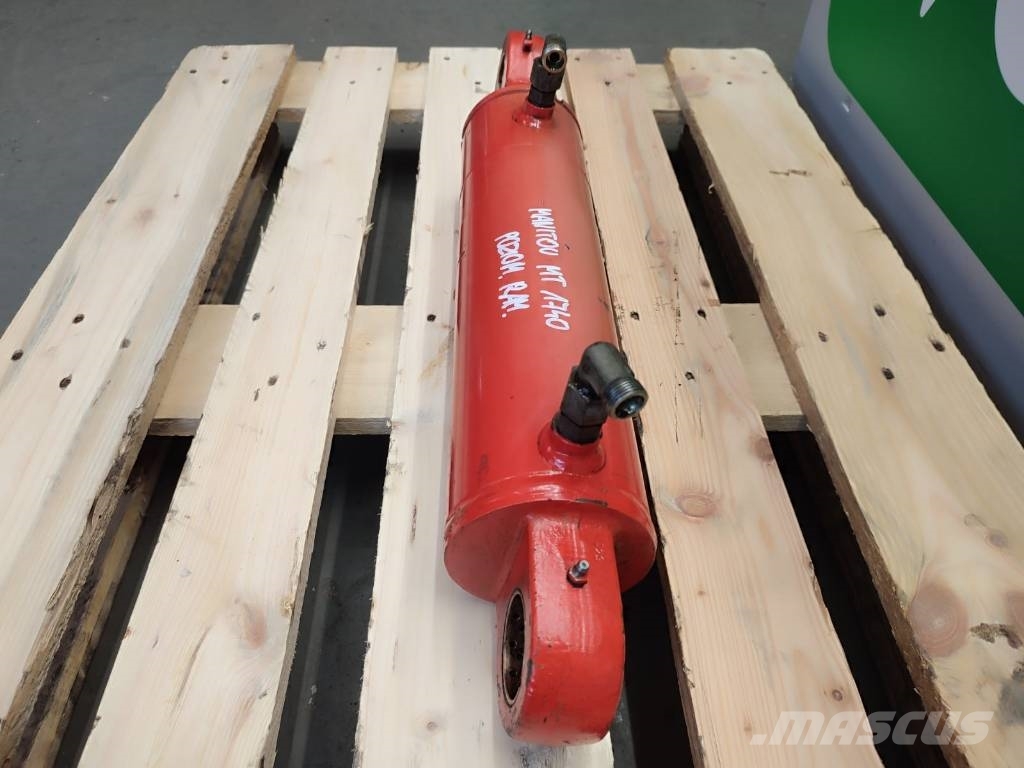 Manitou MT1740 arm leveling actuator Výložníky a lyžice