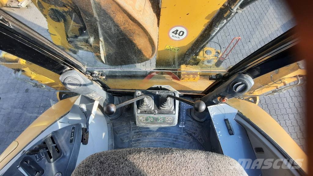 CAT 428 E Εκσκαφείς Φορτωτές τύπου JCB