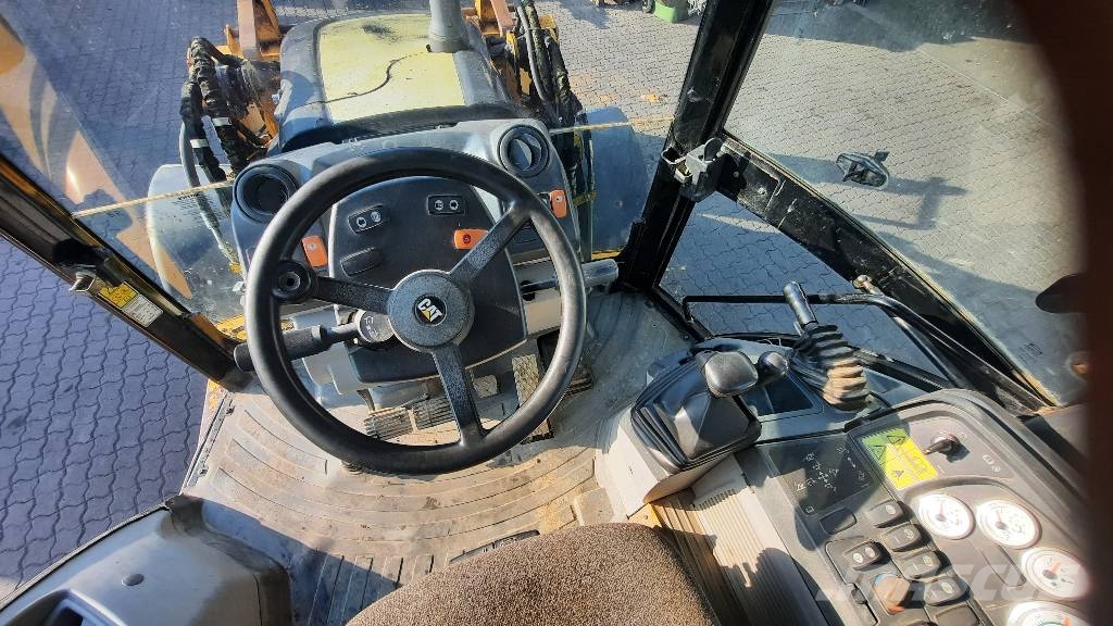 CAT 428 E Εκσκαφείς Φορτωτές τύπου JCB