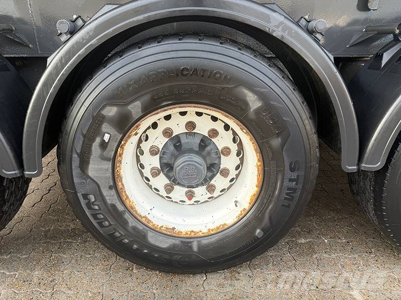 Kel-Berg Tipper / Kippauflieger 37 m3 Semi-trailer med tip