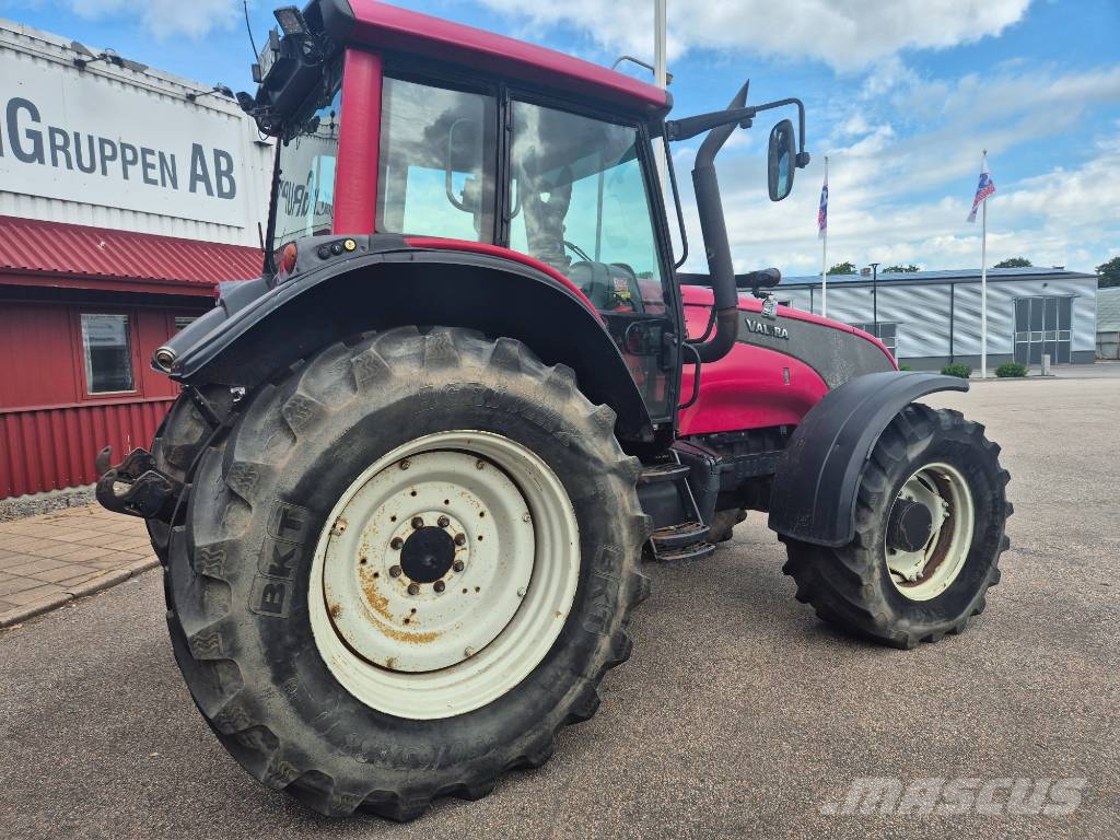 Valtra T 151 E Traktorok