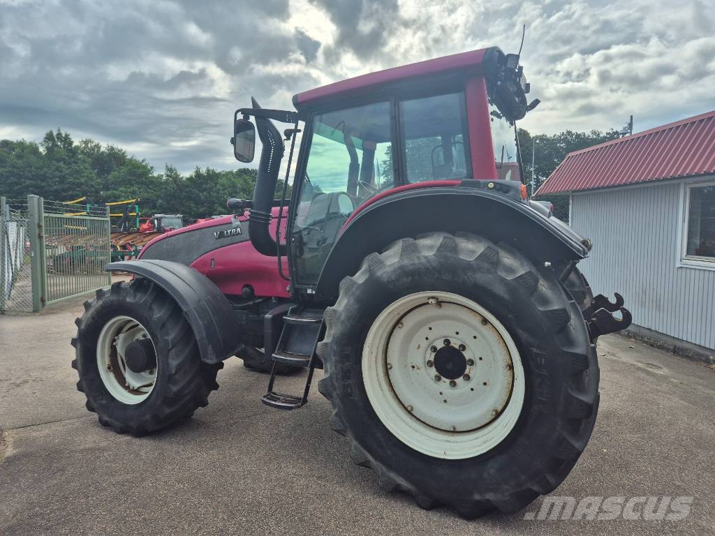 Valtra T 151 E Traktorok