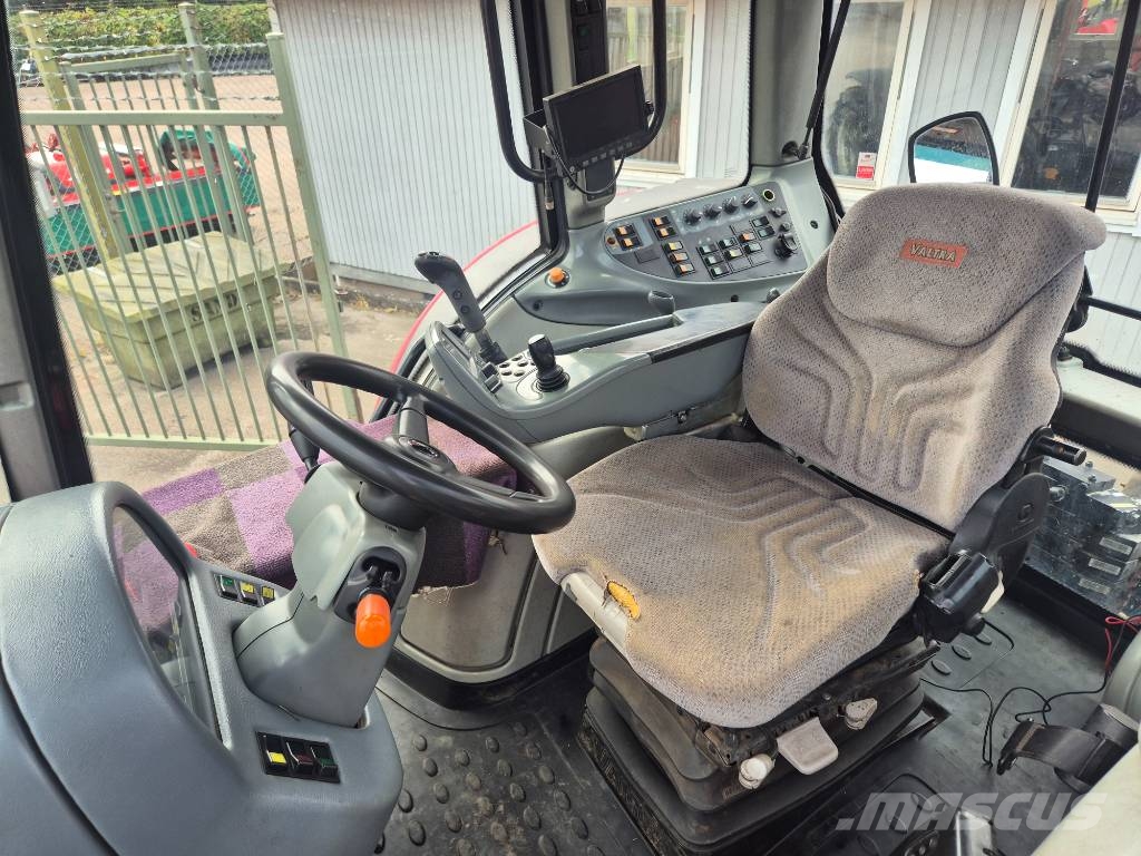 Valtra T 151 E Traktorok
