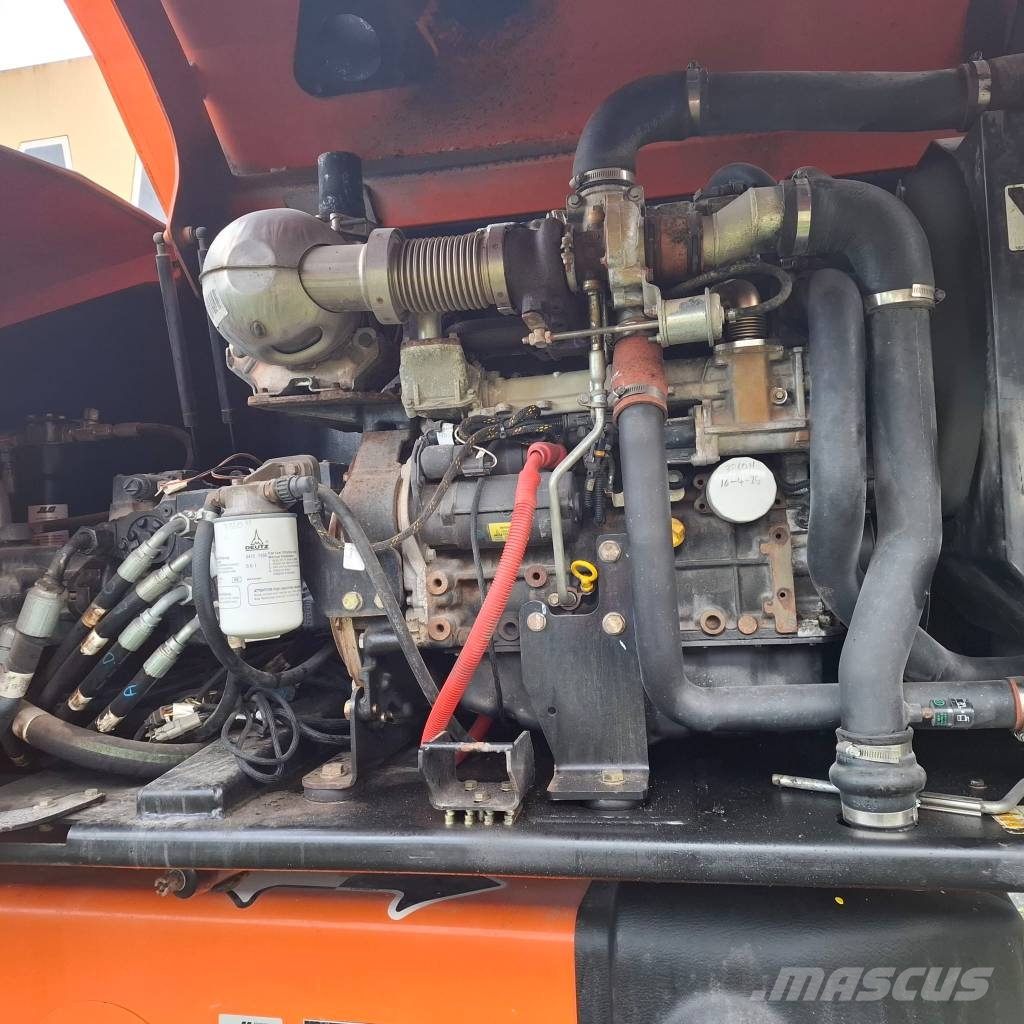 JLG 1500 SJ Teleskoop poomtõstukid
