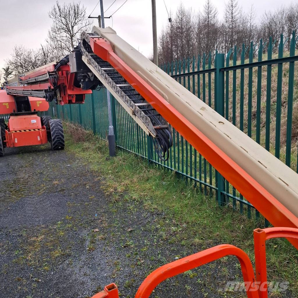 JLG 1500 SJ Teleskoop poomtõstukid