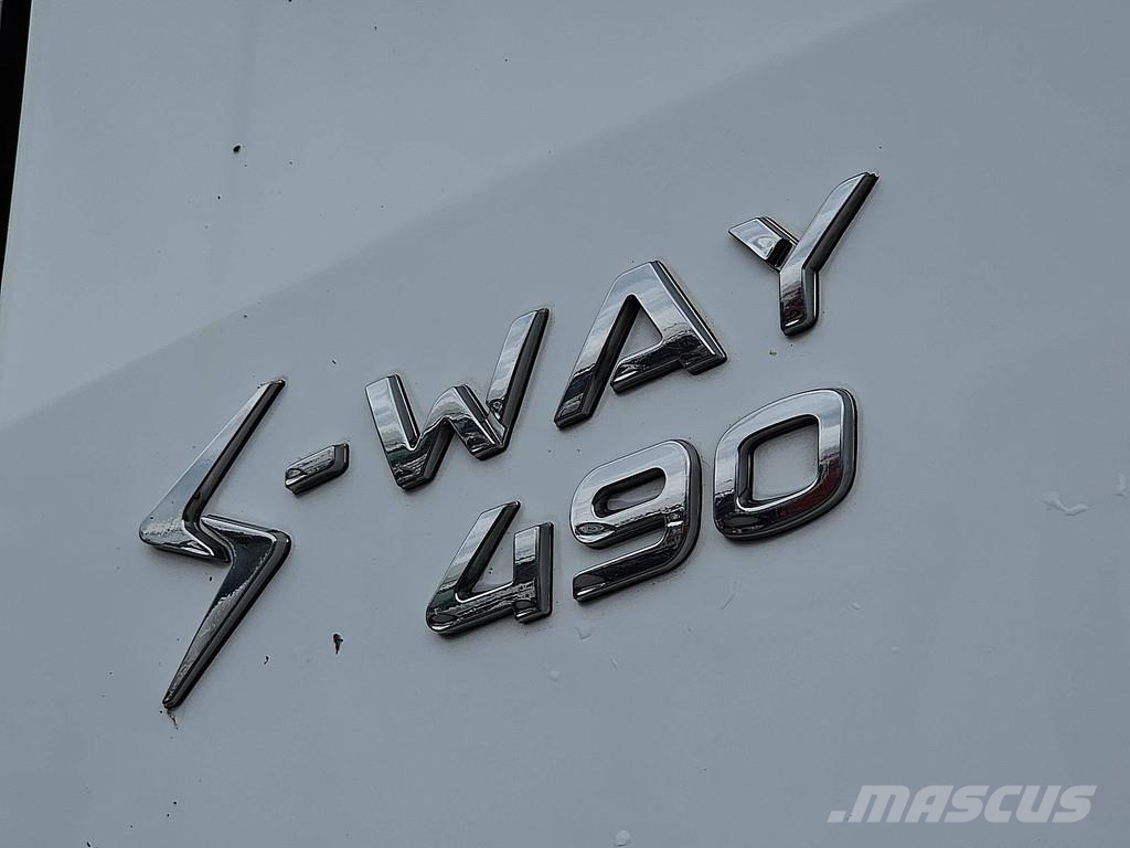 Iveco S-WAY AS440S49 dubble Tank Vlačilci