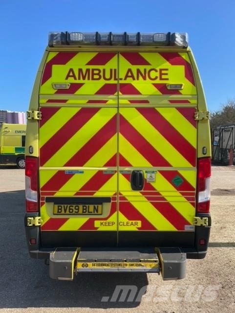 Fiat Ducato A&E Fiat Ducato A&E Vehicle with Stryker Pr Ambulanze