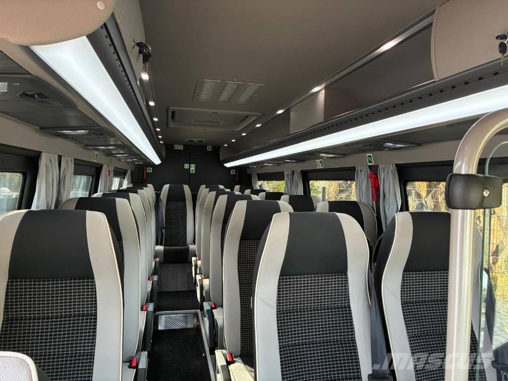 Mercedes-Benz Sprinter 519 CDI Autobuses tipo pullman