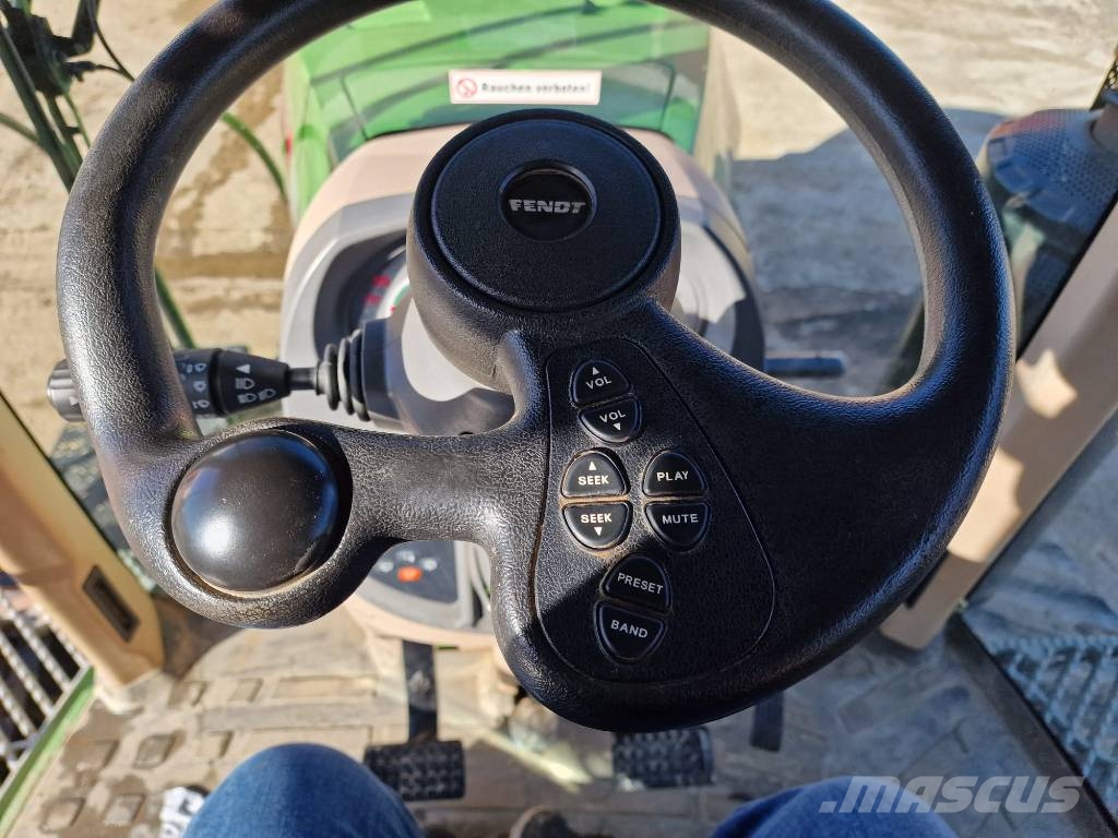 Fendt 943 Vario MT トラクター