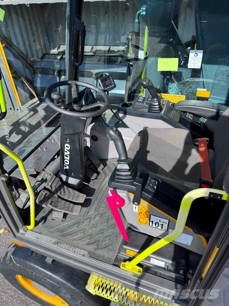 Volvo EWR 170 E Ekskavatori uz riteņiem