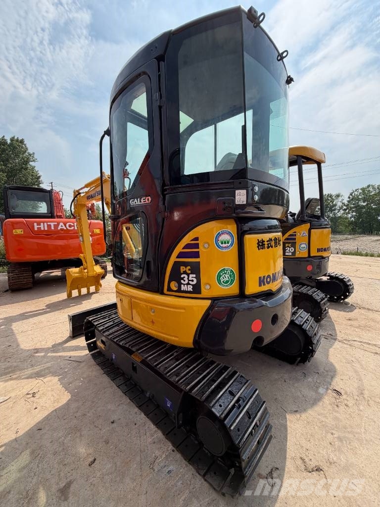 Komatsu PC 35 MR 小型挖掘机