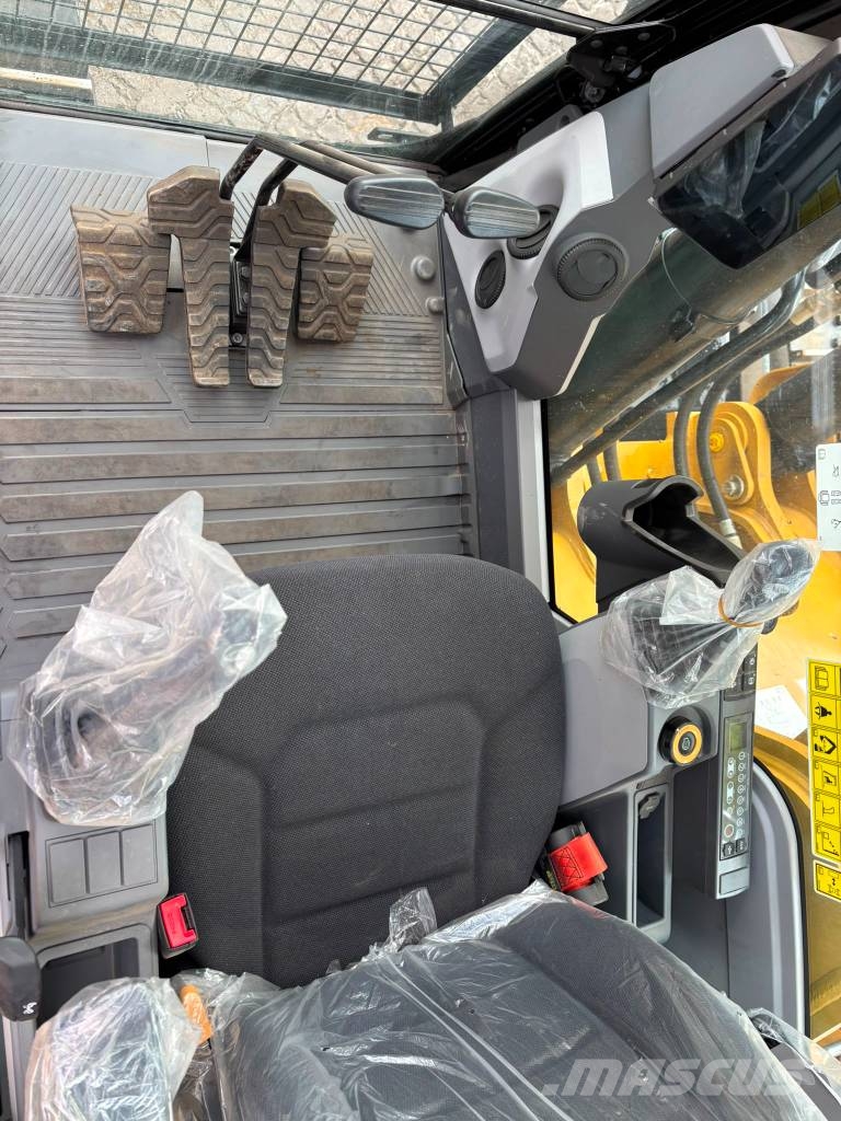 CAT 330 GC 07H Bagri goseničarji