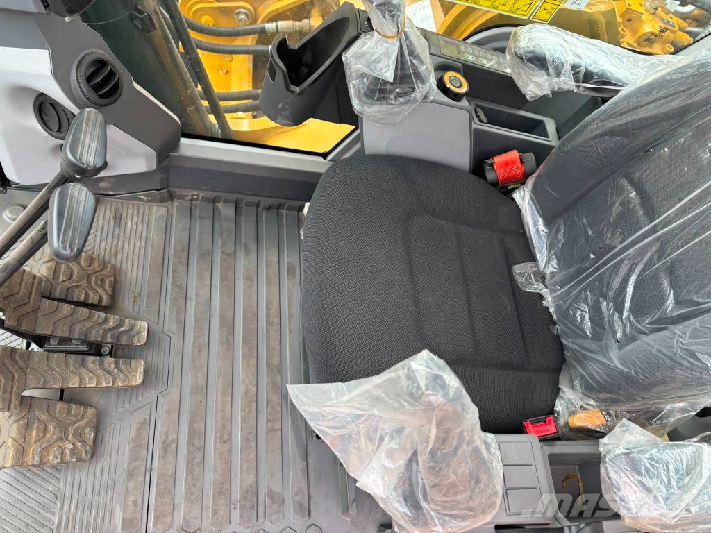 CAT 330 GC 07H Bagri goseničarji