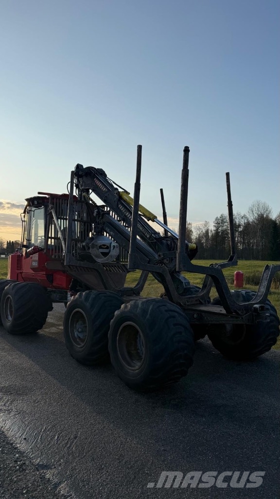 Komatsu 830.3 Forvarderi