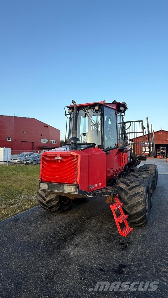 Komatsu 830.3 Forvarderi
