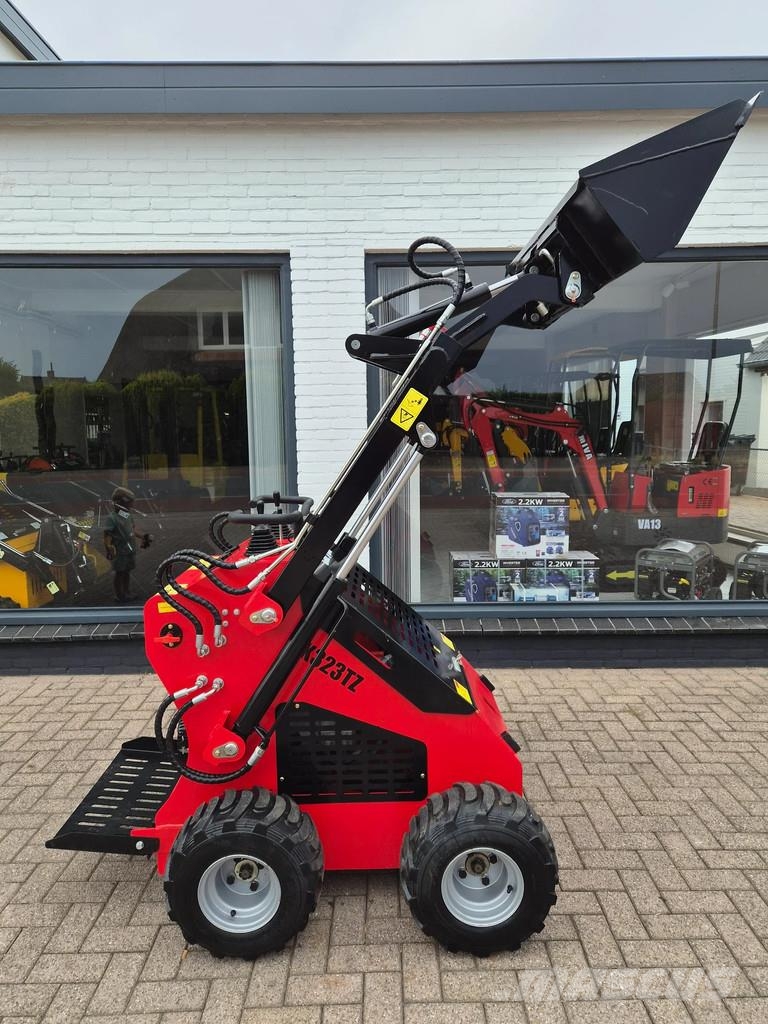 Loader schranklader Captok zware skidster ramrod s Kompaktlaadurid