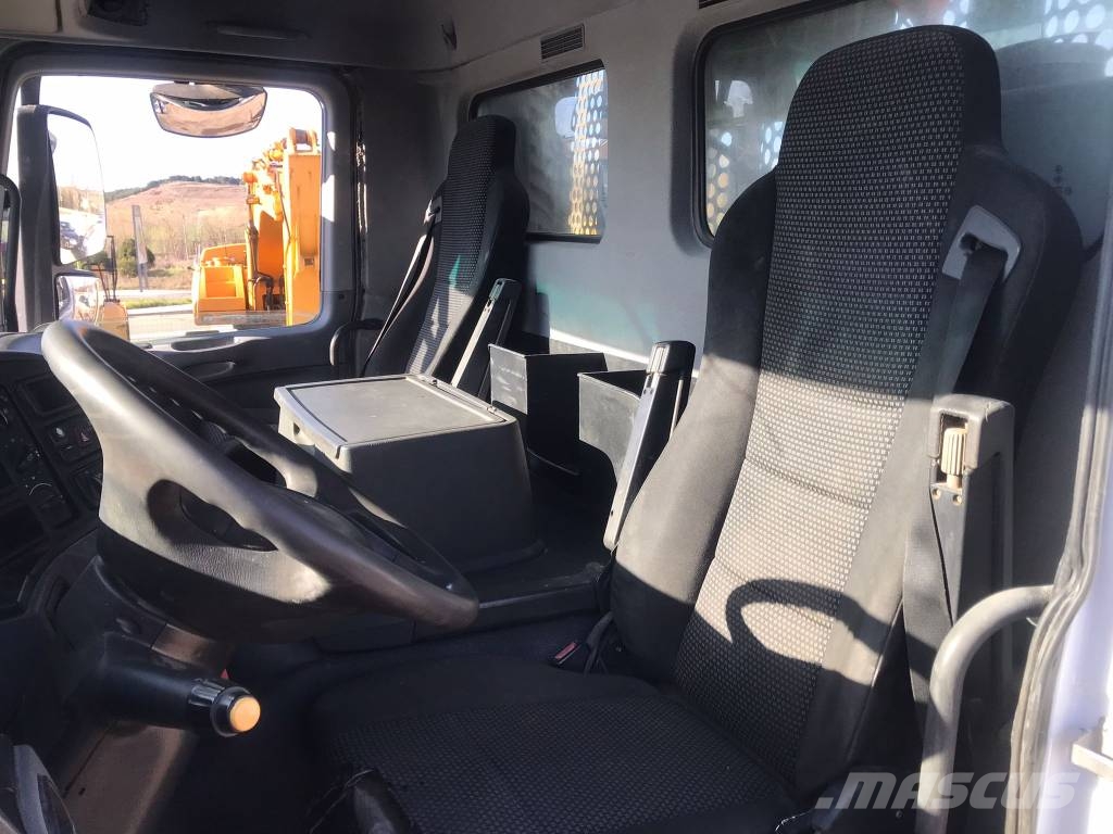 Mercedes-Benz 3344 Kamioni za prijevoz šumskih strojeva