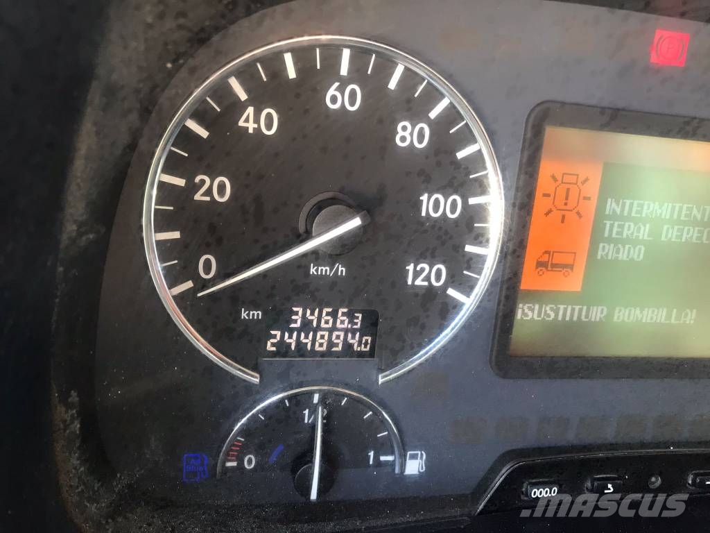 Mercedes-Benz 3344 Kamioni za prijevoz šumskih strojeva