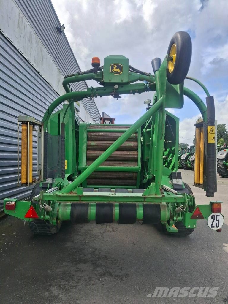 John Deere C440R مغلفات