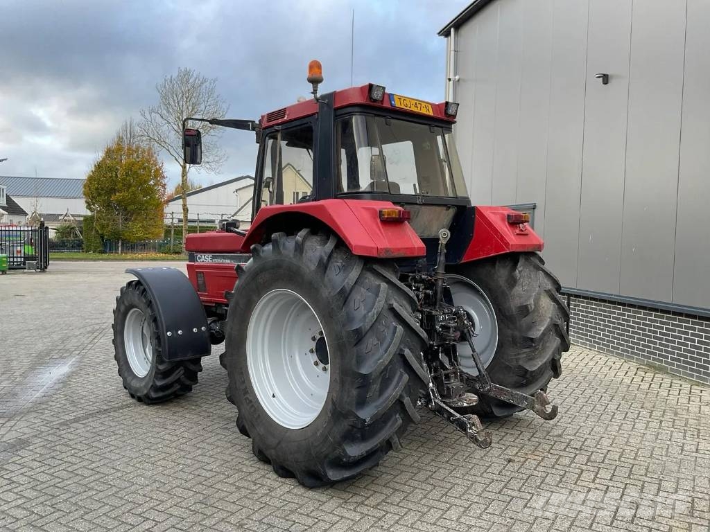 Case IH 1255 XL A الجرارات