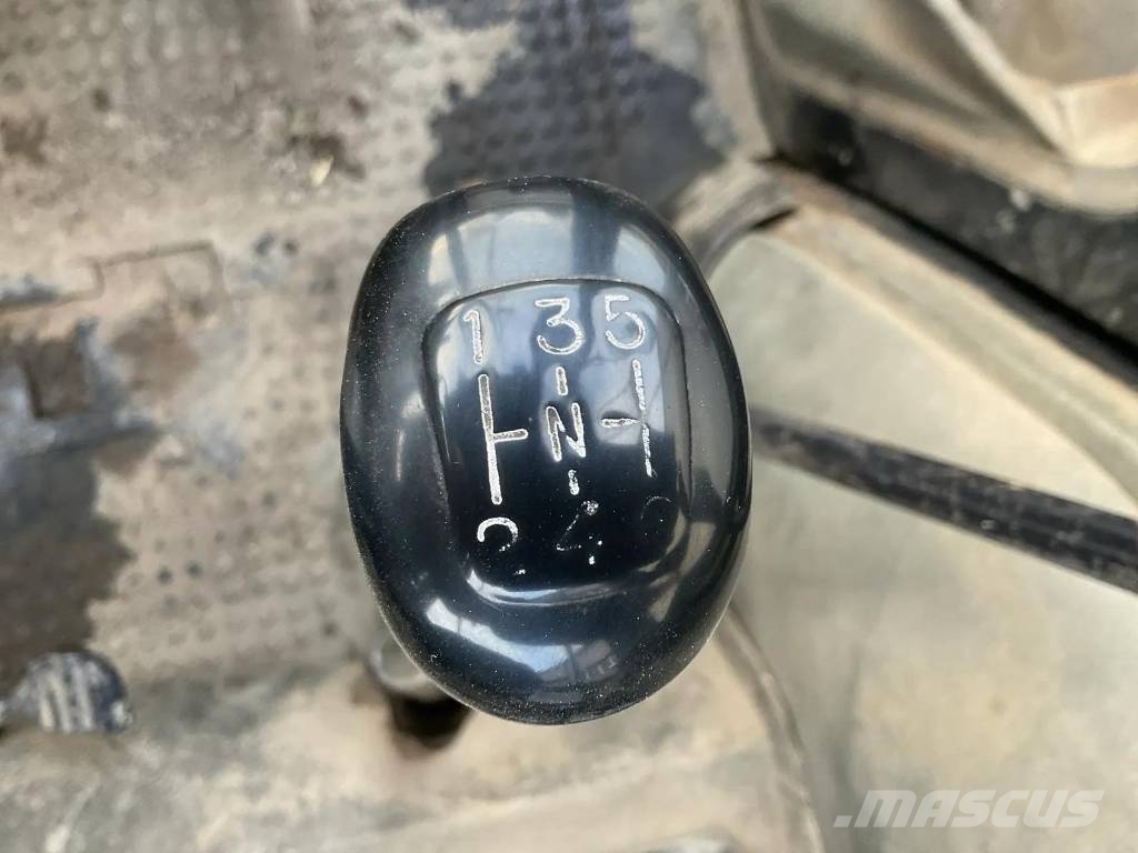 Case IH 1255 XL A الجرارات