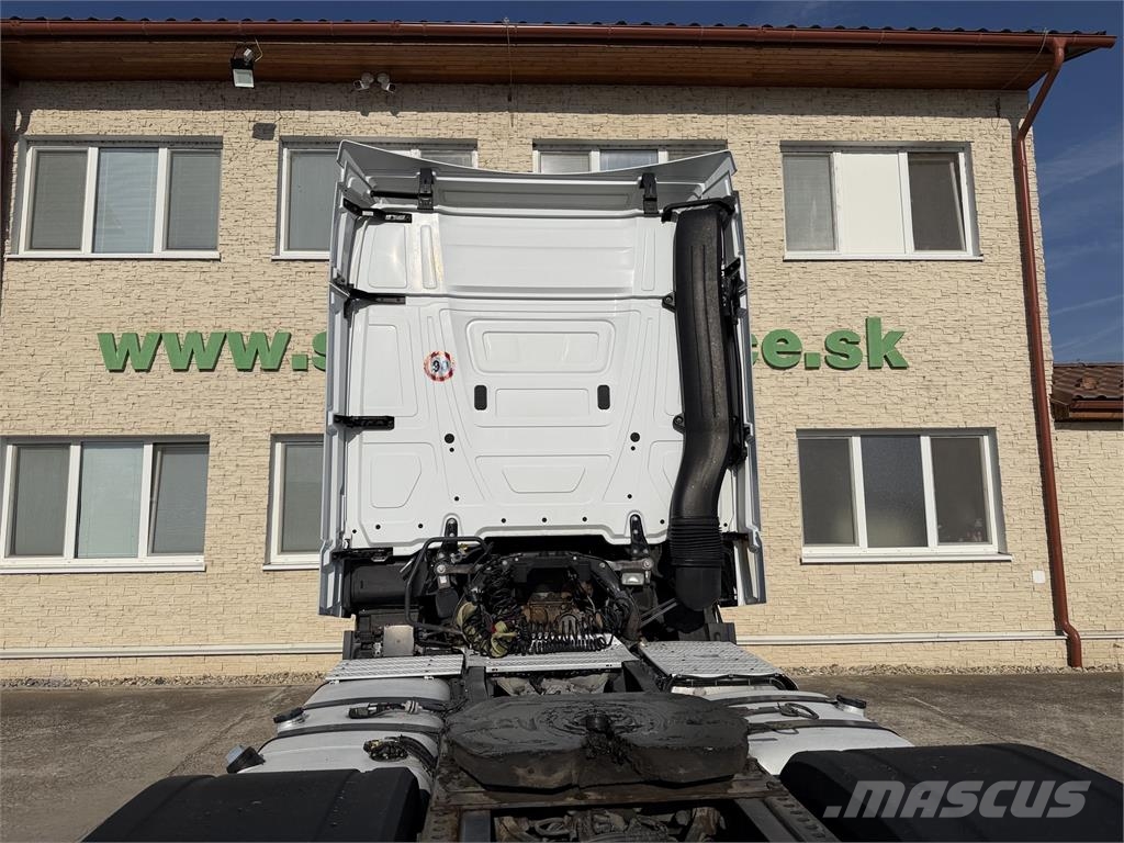 Mercedes-Benz Actros VIN 178 Tractor Units