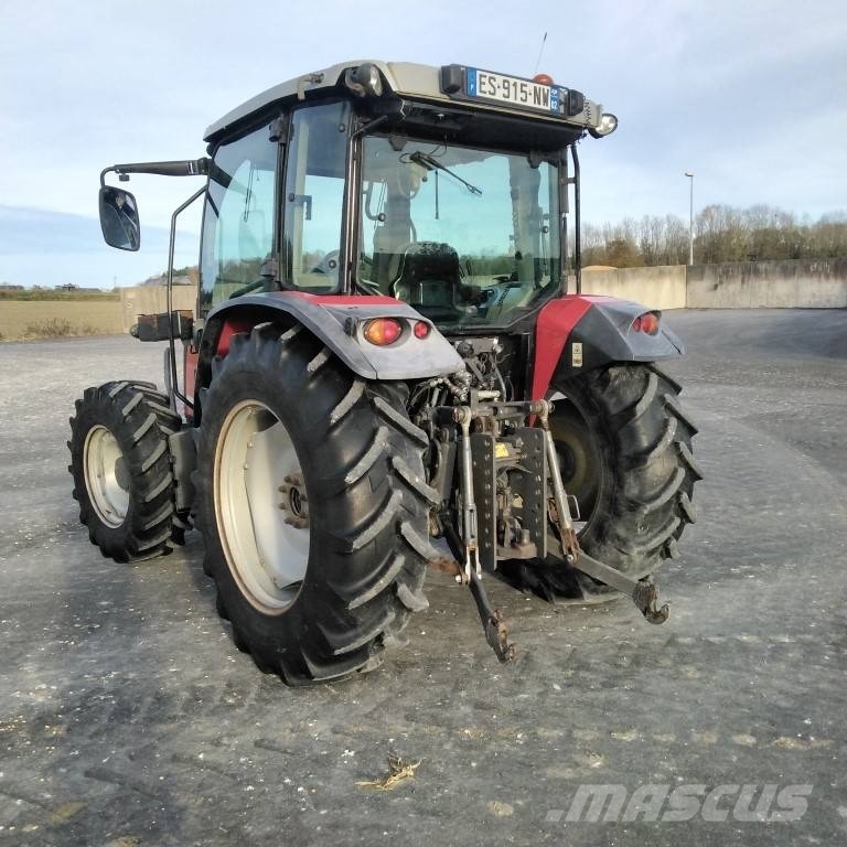 Massey Ferguson 4708 Traktorok