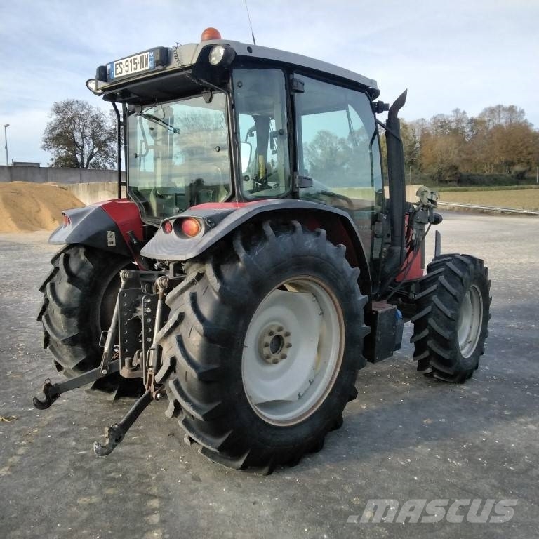 Massey Ferguson 4708 Traktorok