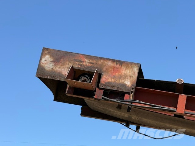 Extec USED MOBILE BELT 17MB X 800 MM Transportbanden