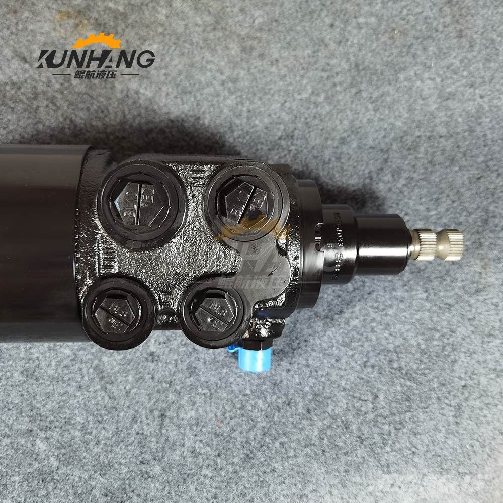 Komatsu 561-40-83300 steering valve HD785 steering valve Hidraulika