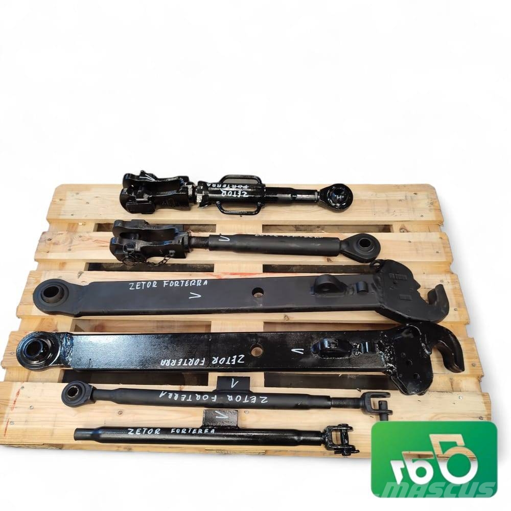Zetor Forterra 11441 Rear Lift Arm Kit 17446929 Châssis et suspension