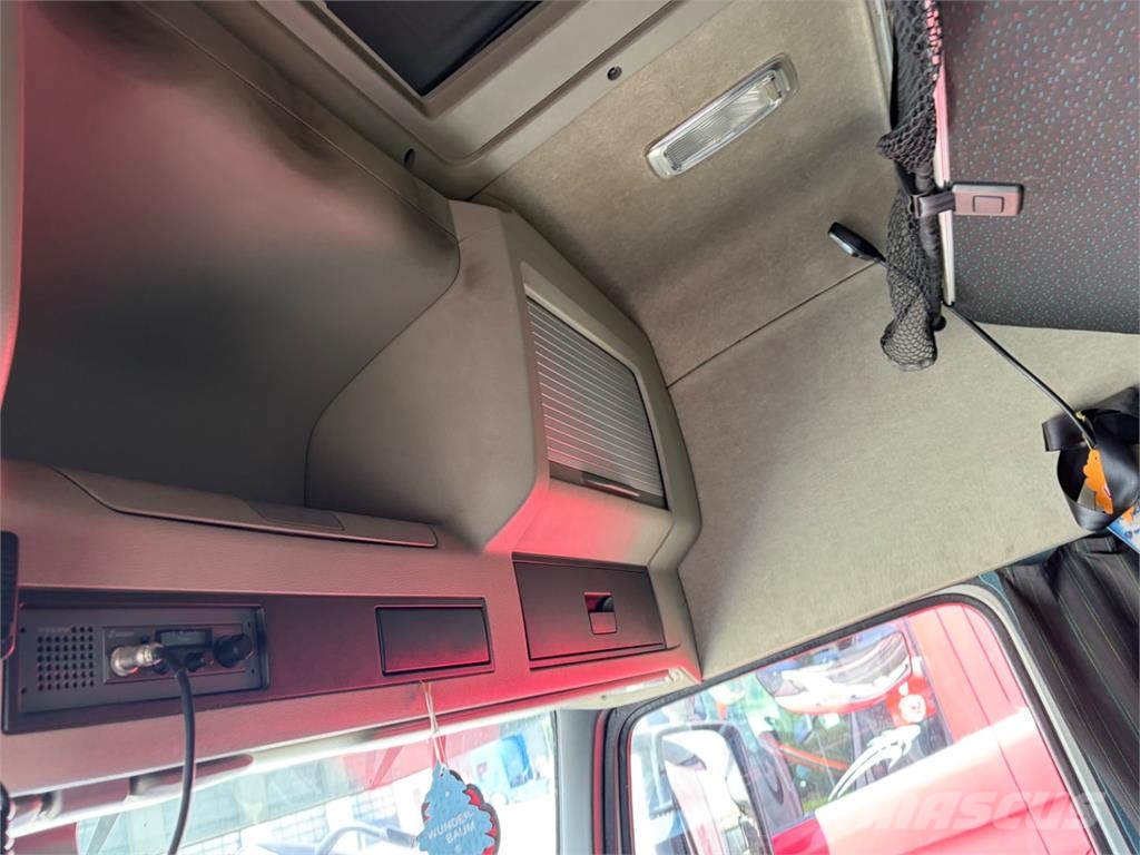 Volvo FM 460 6X2 + SCHWARZMULLER TPA 2/E Camion con sponde ribaltabili