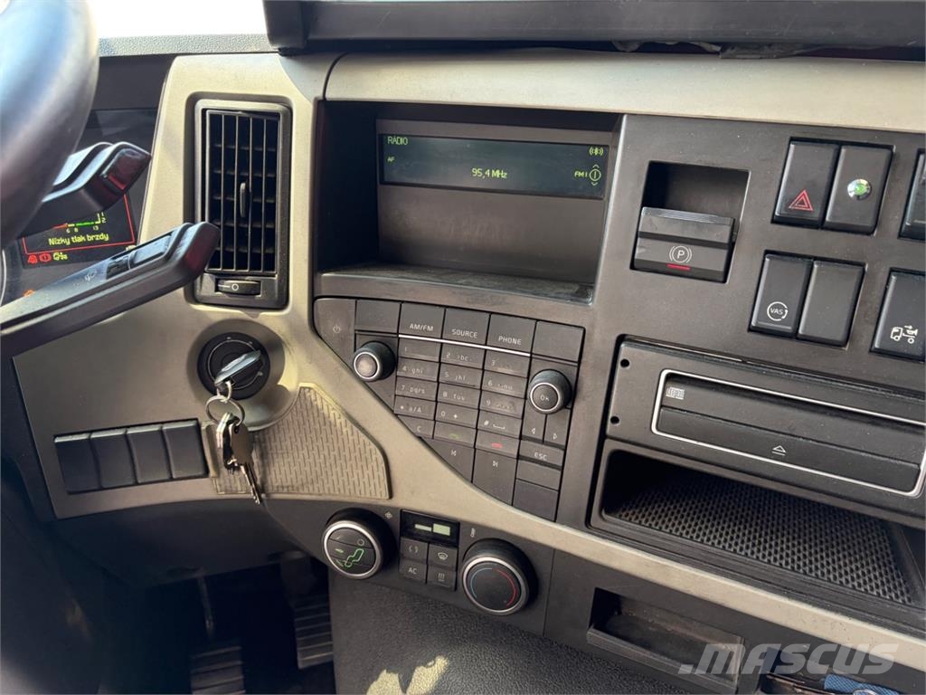 Volvo FM 460 6X2 + SCHWARZMULLER TPA 2/E Camion con sponde ribaltabili