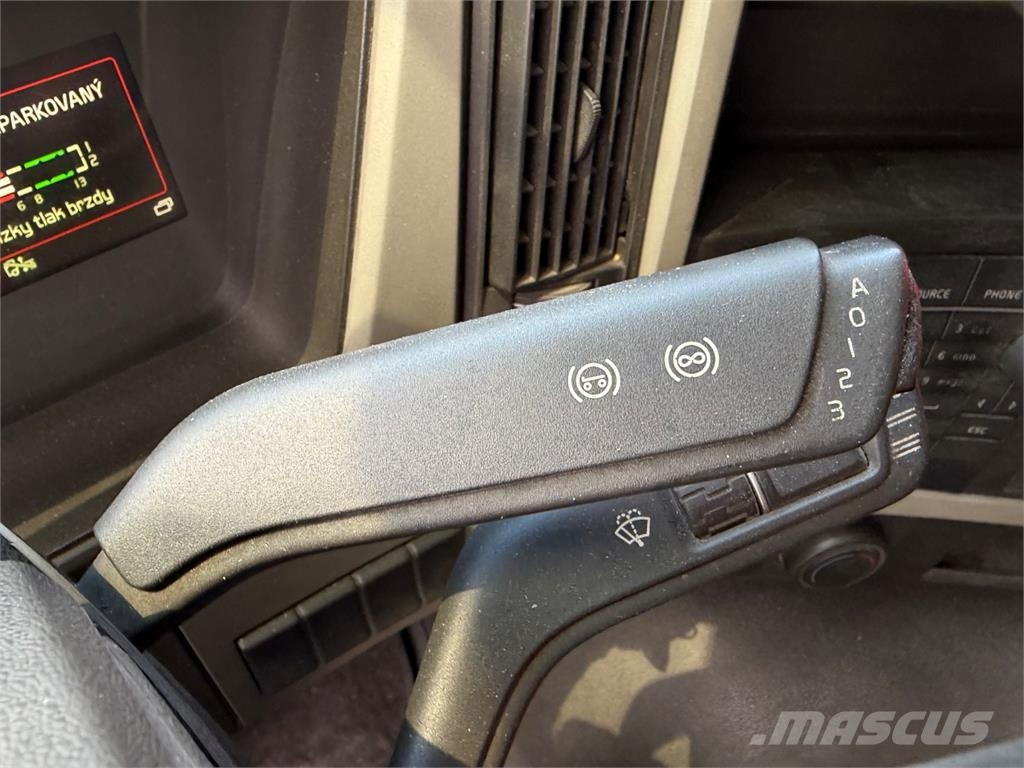 Volvo FM 460 6X2 + SCHWARZMULLER TPA 2/E Camion con sponde ribaltabili