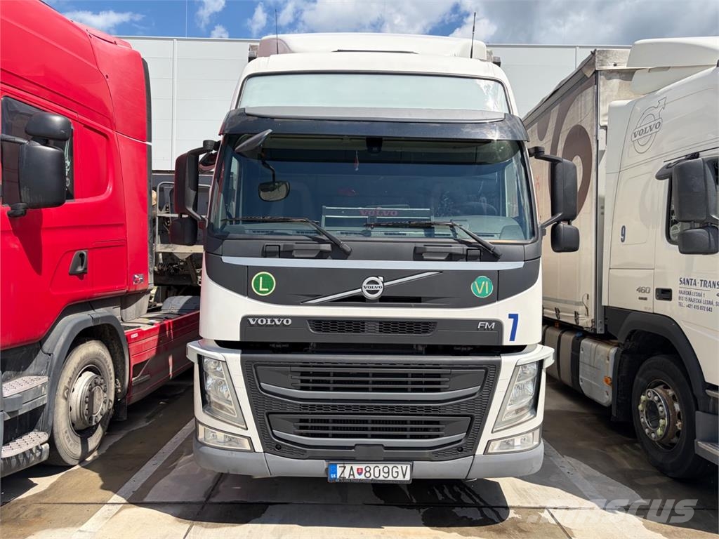 Volvo FM 460 6X2 + SCHWARZMULLER TPA 2/E Camion con sponde ribaltabili