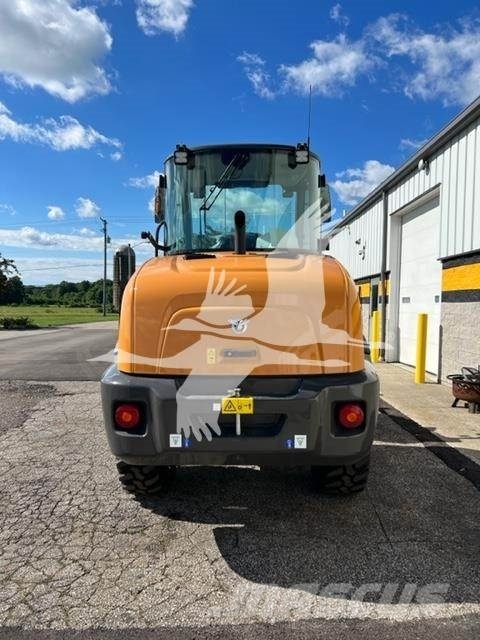 CASE 321F Wielladers