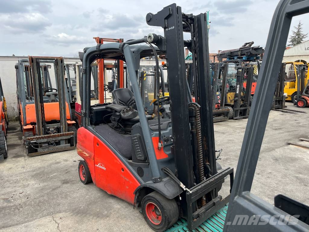 Linde H20T-01 /391/ V-3952 OB Gasstapler