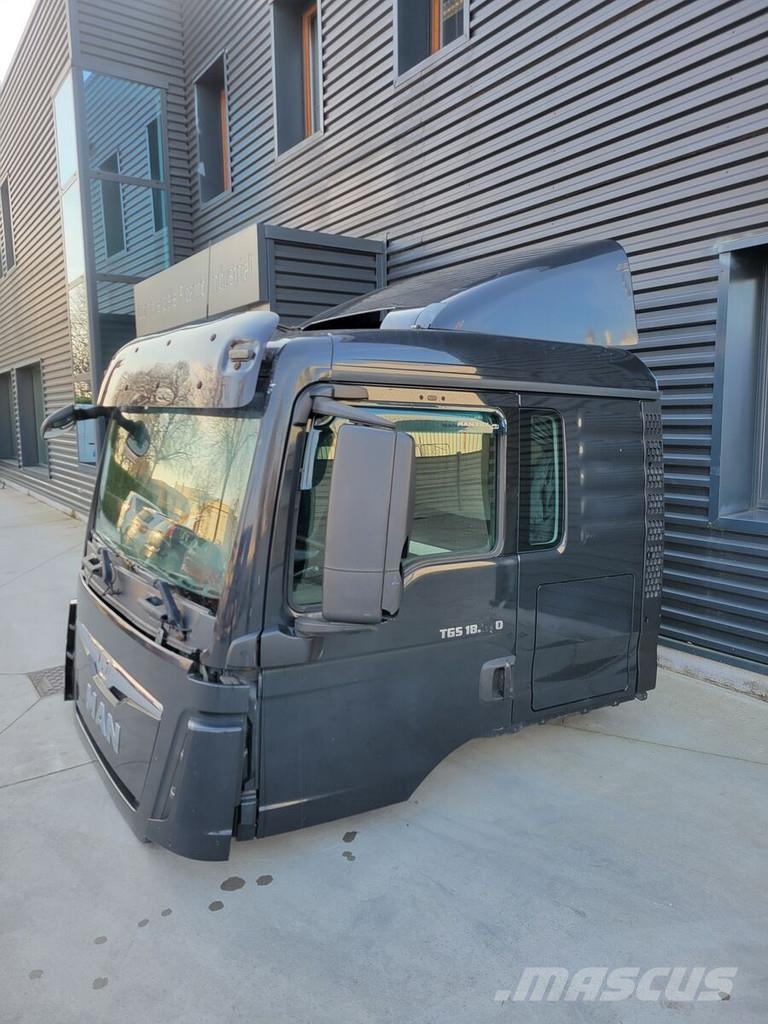 MAN TGS EURO 6 Cabines e interior