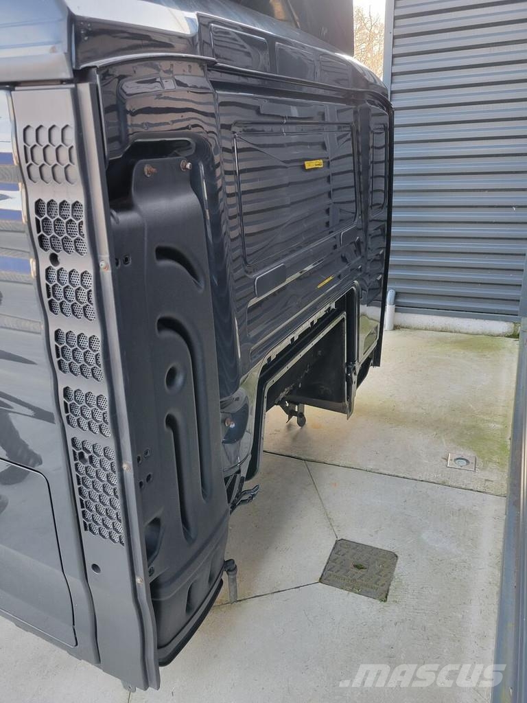 MAN TGS EURO 6 Cabines e interior