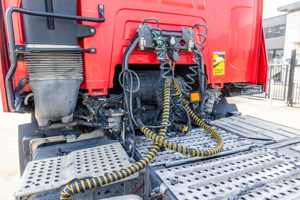 Renault T460+HYDR Camiones tractor