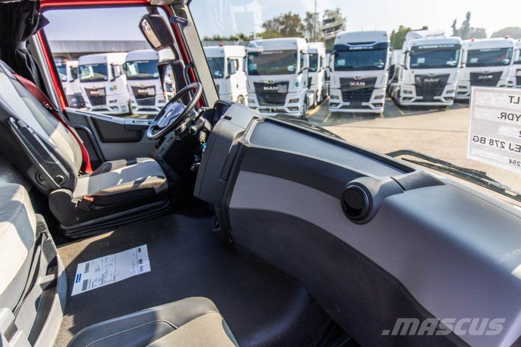 Renault T460+HYDR Sattelzugmaschinen