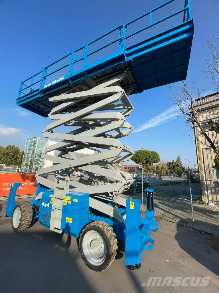 Genie GS 5390 RT Scissor lifts