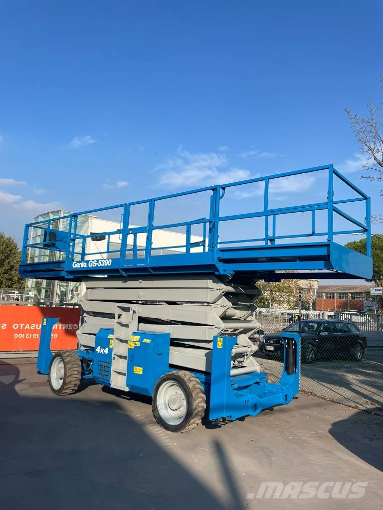 Genie GS 5390 RT Scissor lifts