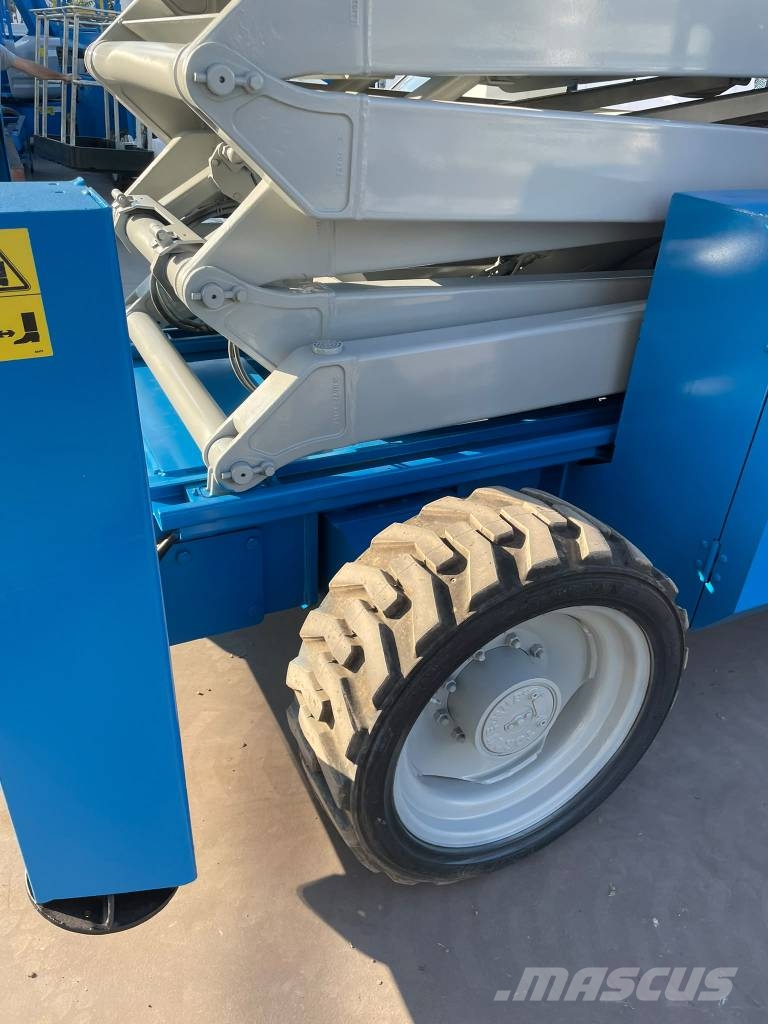 Genie GS 5390 RT Scissor lifts