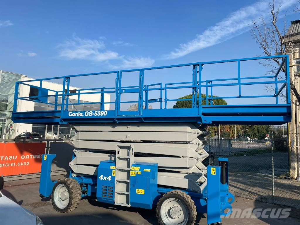 Genie GS 5390 RT Scissor lifts