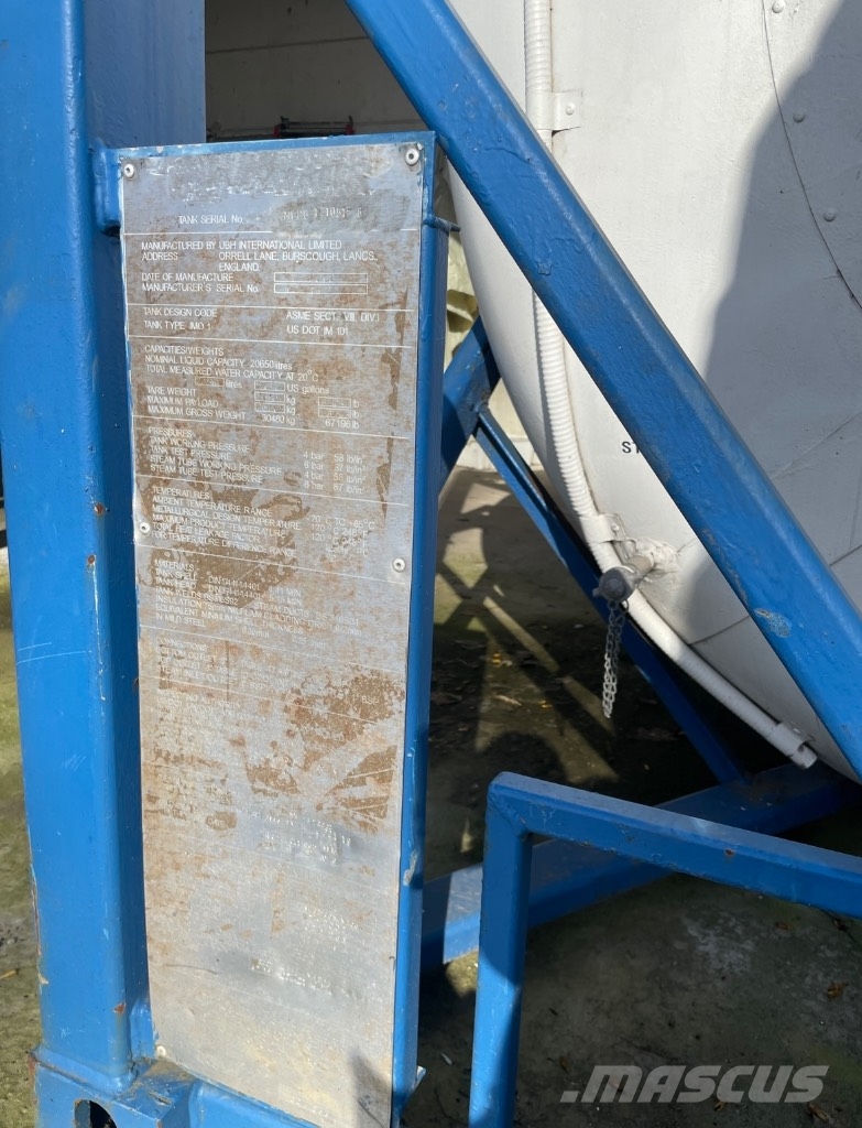 Meeberg Container Tank 20500L with test certificat Kontenery cysterny